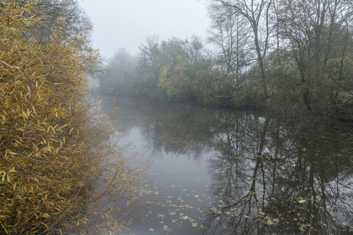 Kapellentief bei Nebel