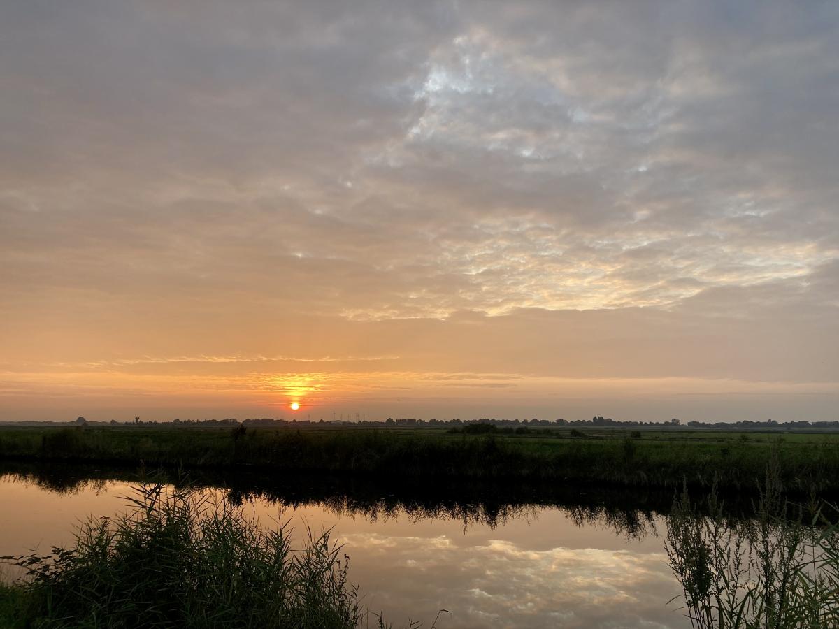 Sonnenuntergang Ems-Jade-Kanal 