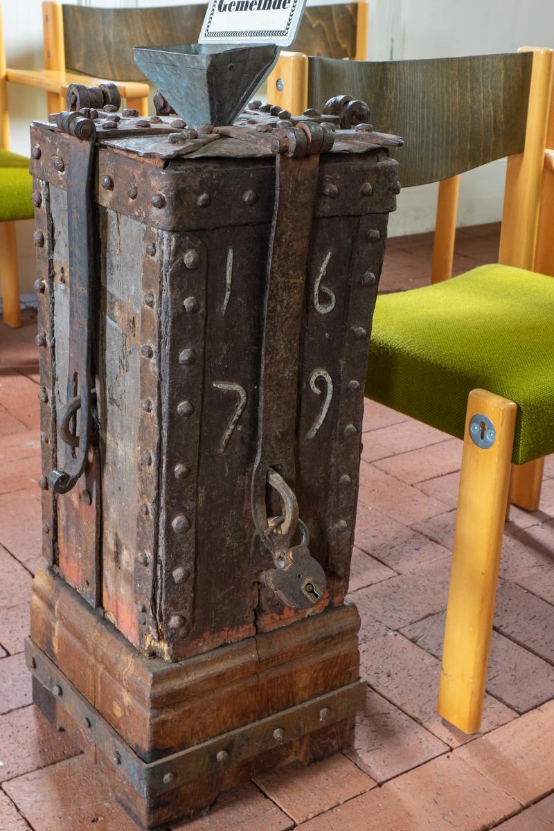 02b_Kirche_Kollekte_bj