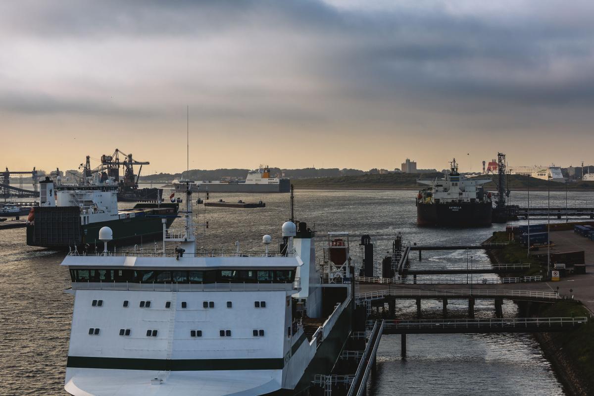 Hafen_Rotterdam1